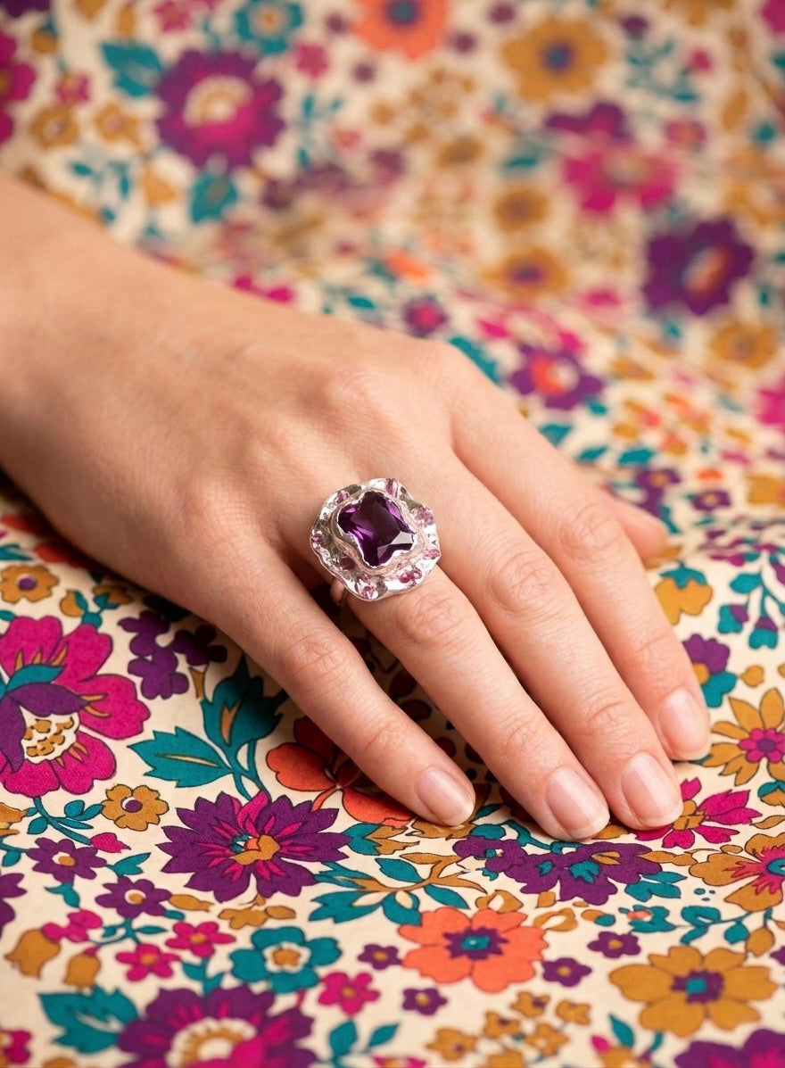 Electric Violet